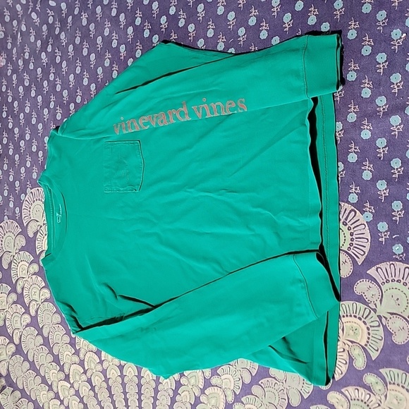 Vineyard Vines Logo Tee - Picture 1 of 4